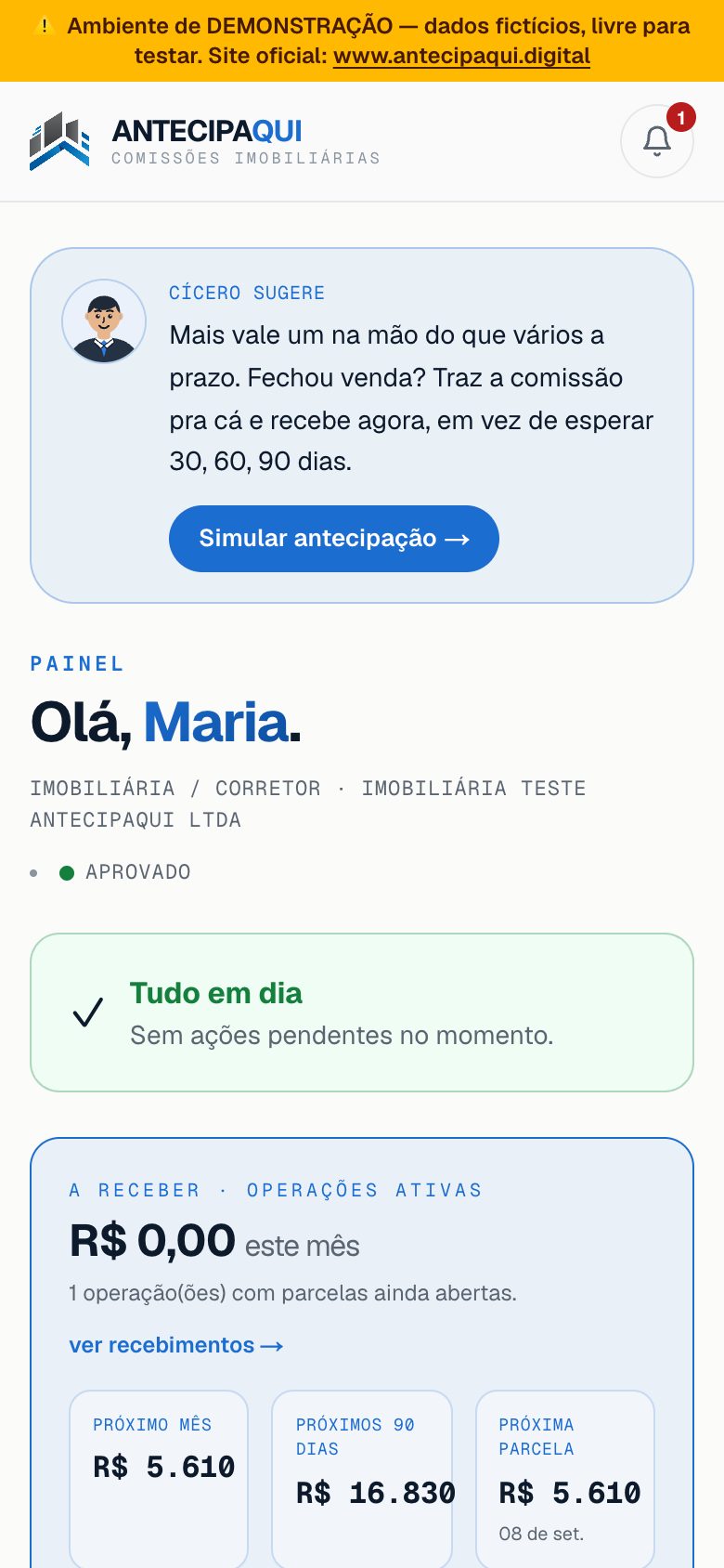 No celular — o corretor acompanha a operação da rua
